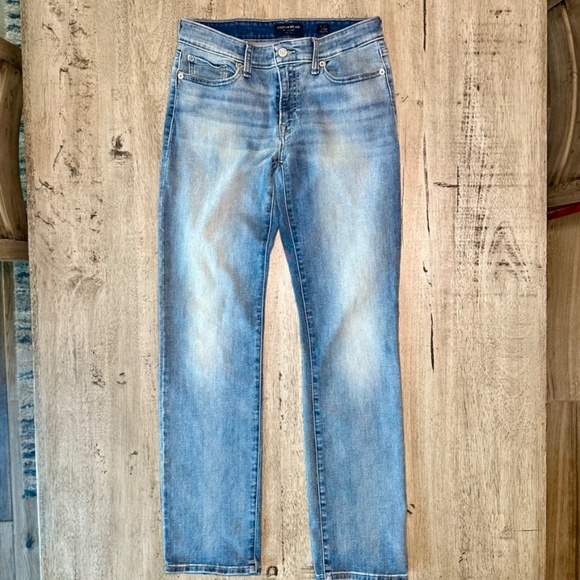Lucky Brand Sweet Straight Jeans - Picture 2 of 10